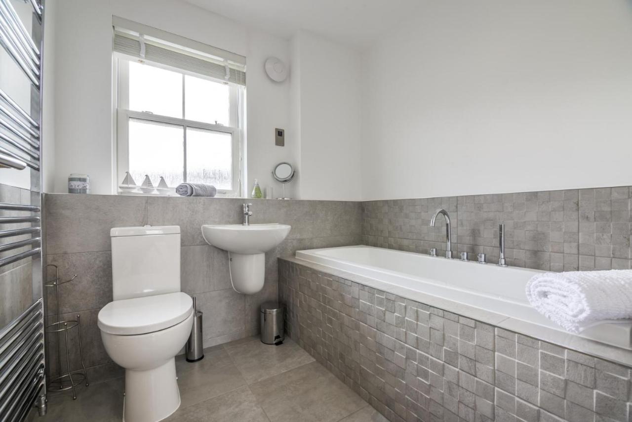 Milford Street - 5 Bedroom Luxurious Holiday Home - Saundersfoot Exteriér fotografie